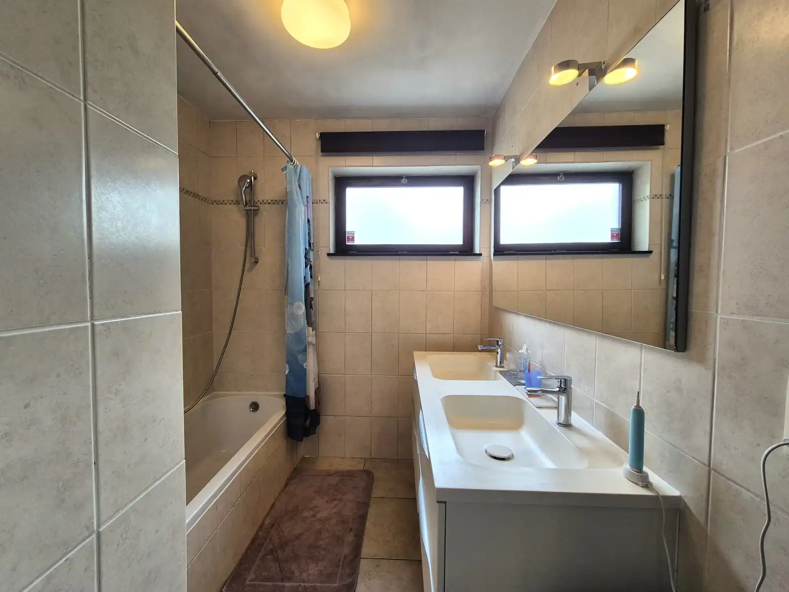 Instapklare open bebouwing (recent nieuw dak + CV-ketel) foto 16