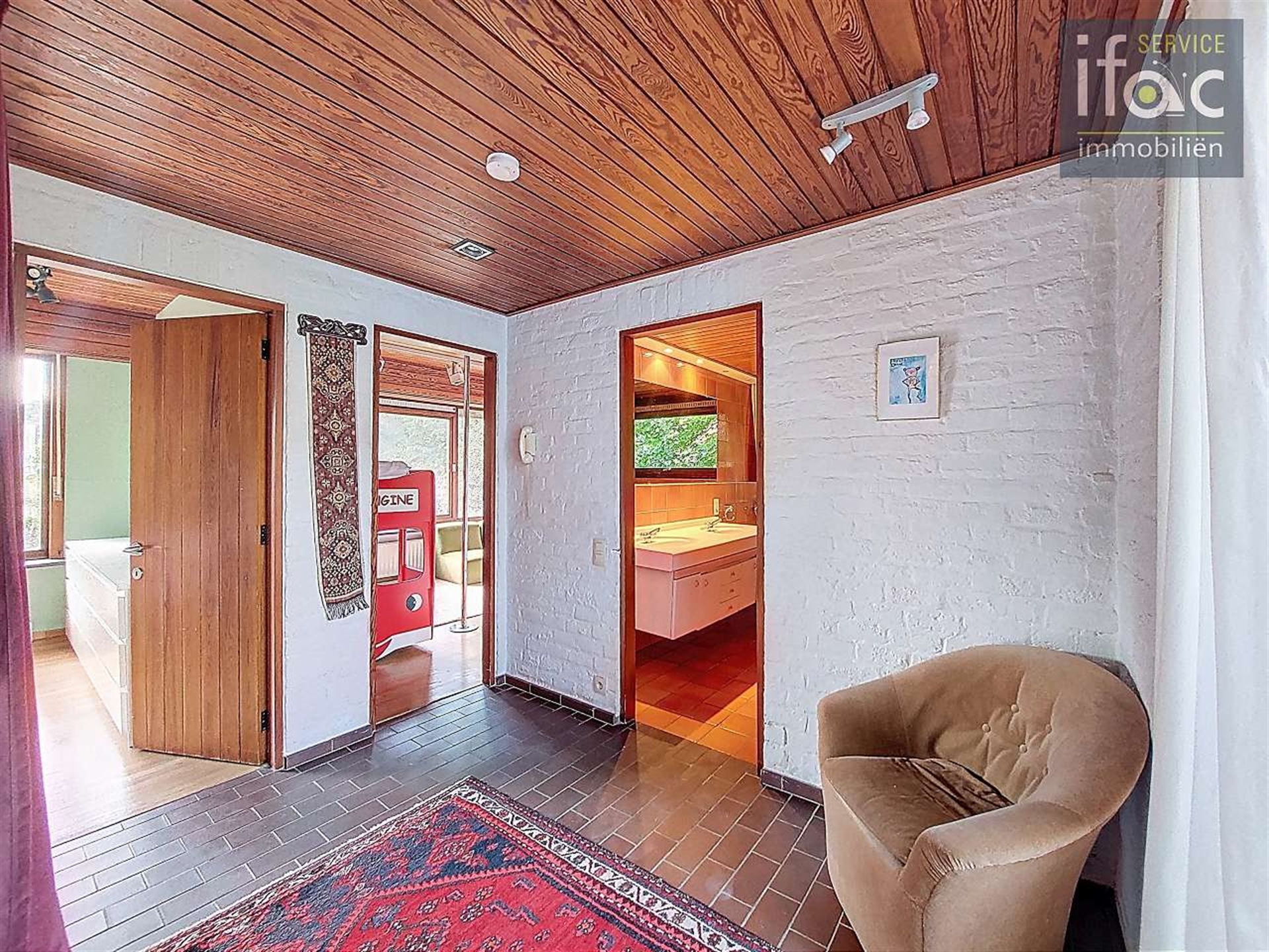 Zonovergoten te renoveren villa nabij Zoniënwoud foto 26