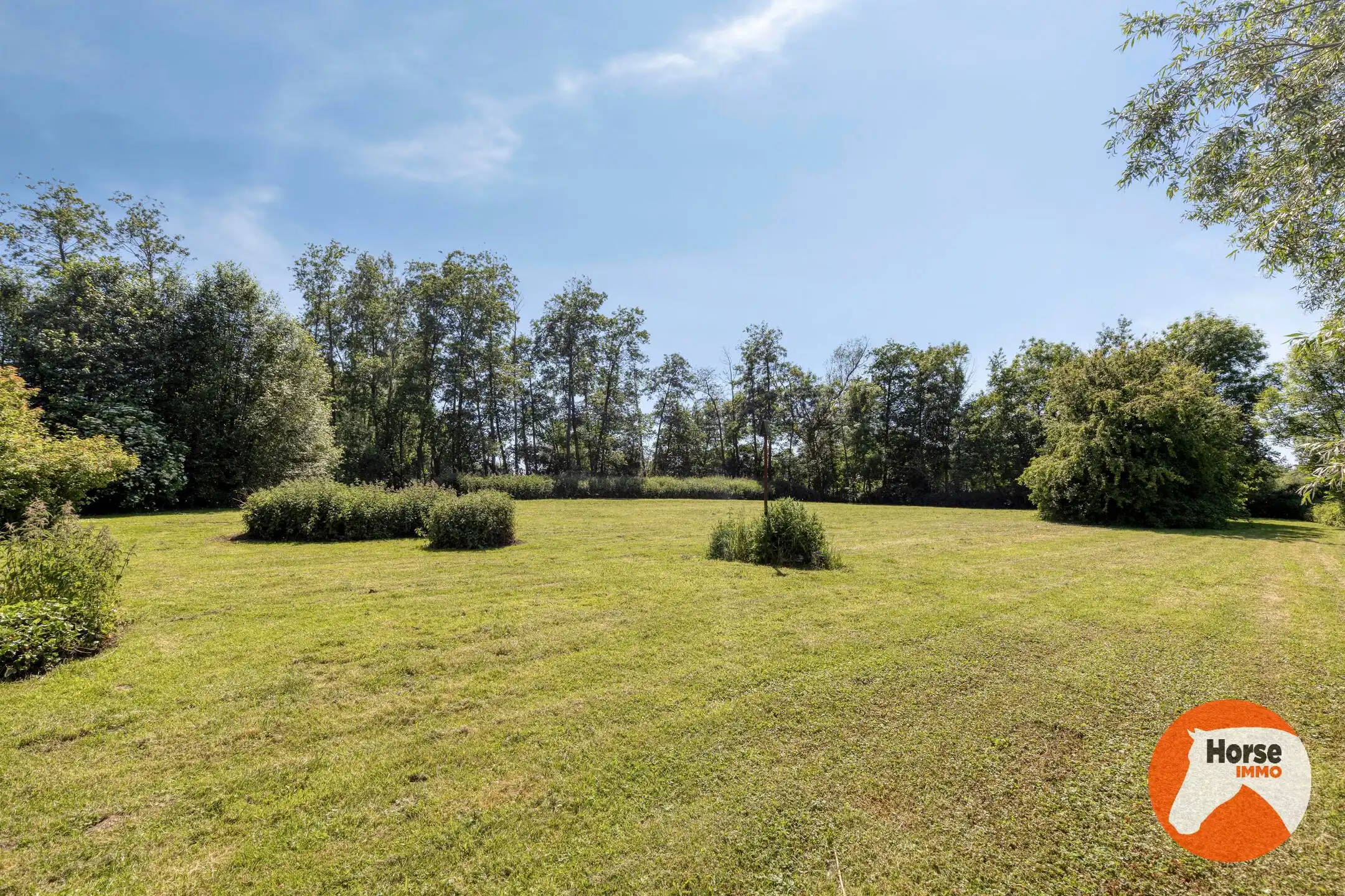 ROESELARE – Unieke villa met bijgebouwen op 4,7 ha foto 33