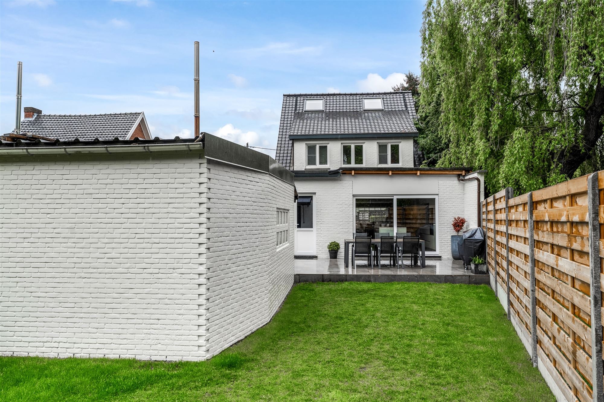 UITERST KNAPPE GERENOVEERDE WONING MET 4 SLAAPKAMERS, ZEER RUSTIG GELEGEN TE PAAL foto 27