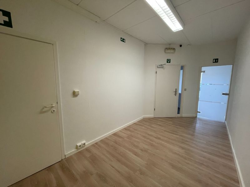 218m² gelijkvloerse kantoorruimte te huur in het Maaltecenter (Blok C) foto 5