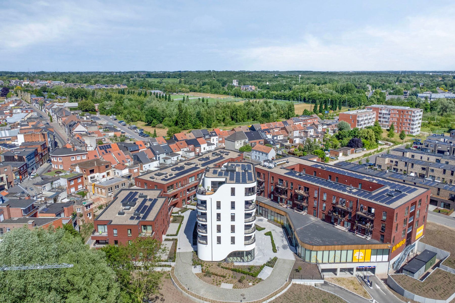 Stijlvol 2-slaapkamerappartement nabij De Schorre! foto 10