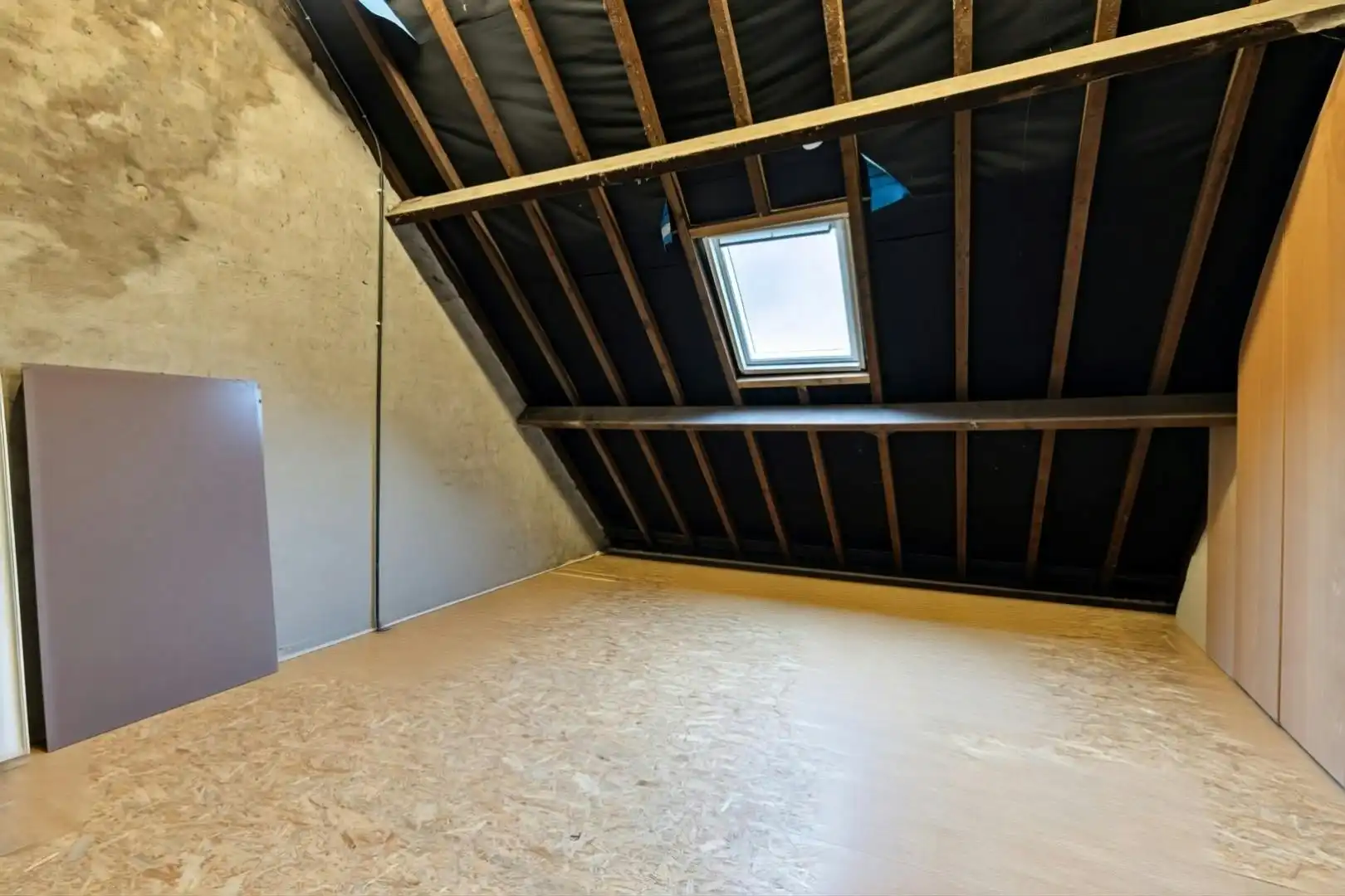 Charmant huis te koop in centrum Brugge nabij de Ezelstraat foto 13