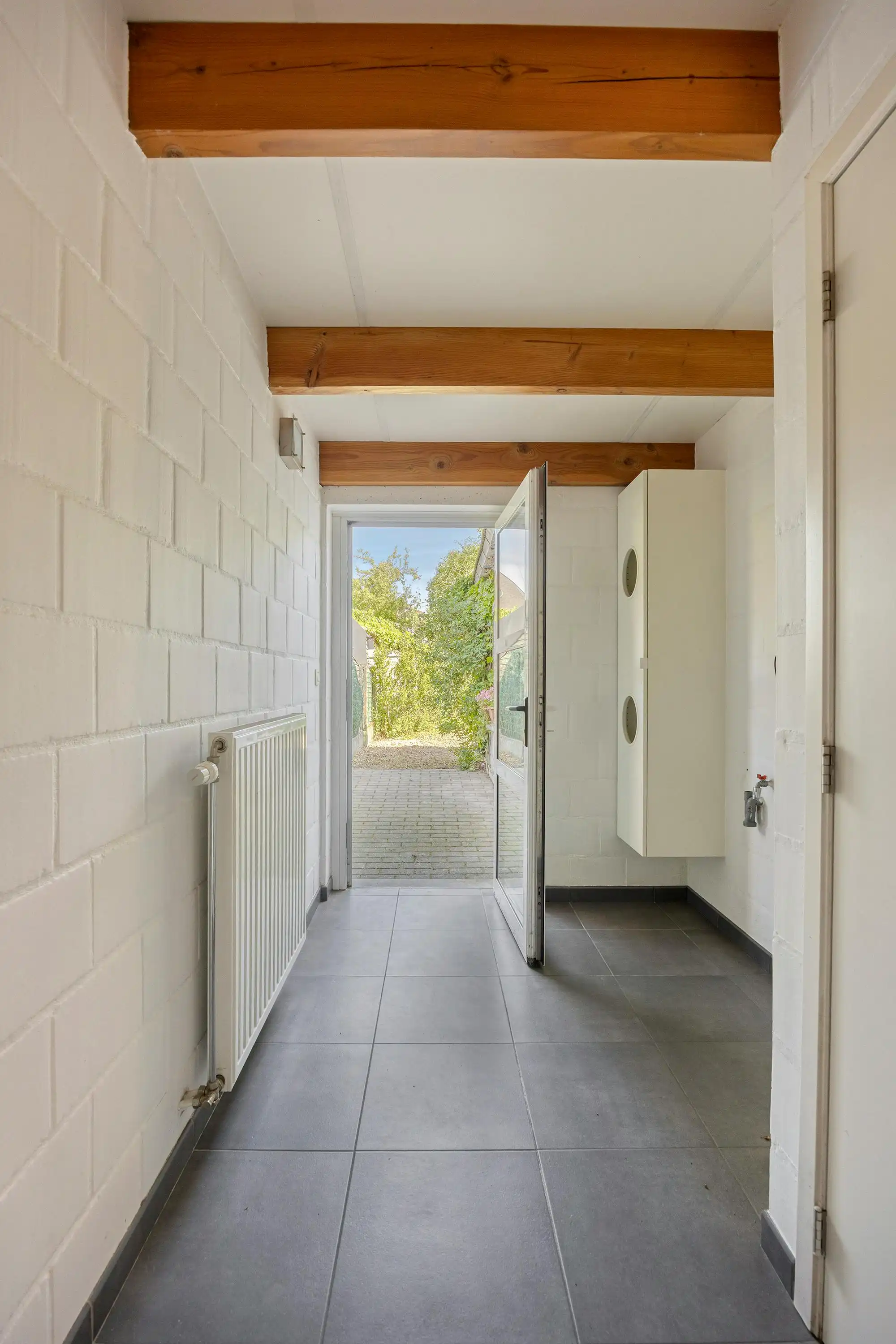 Charmante, instapklare woning met verrassend veel potentieel foto 17