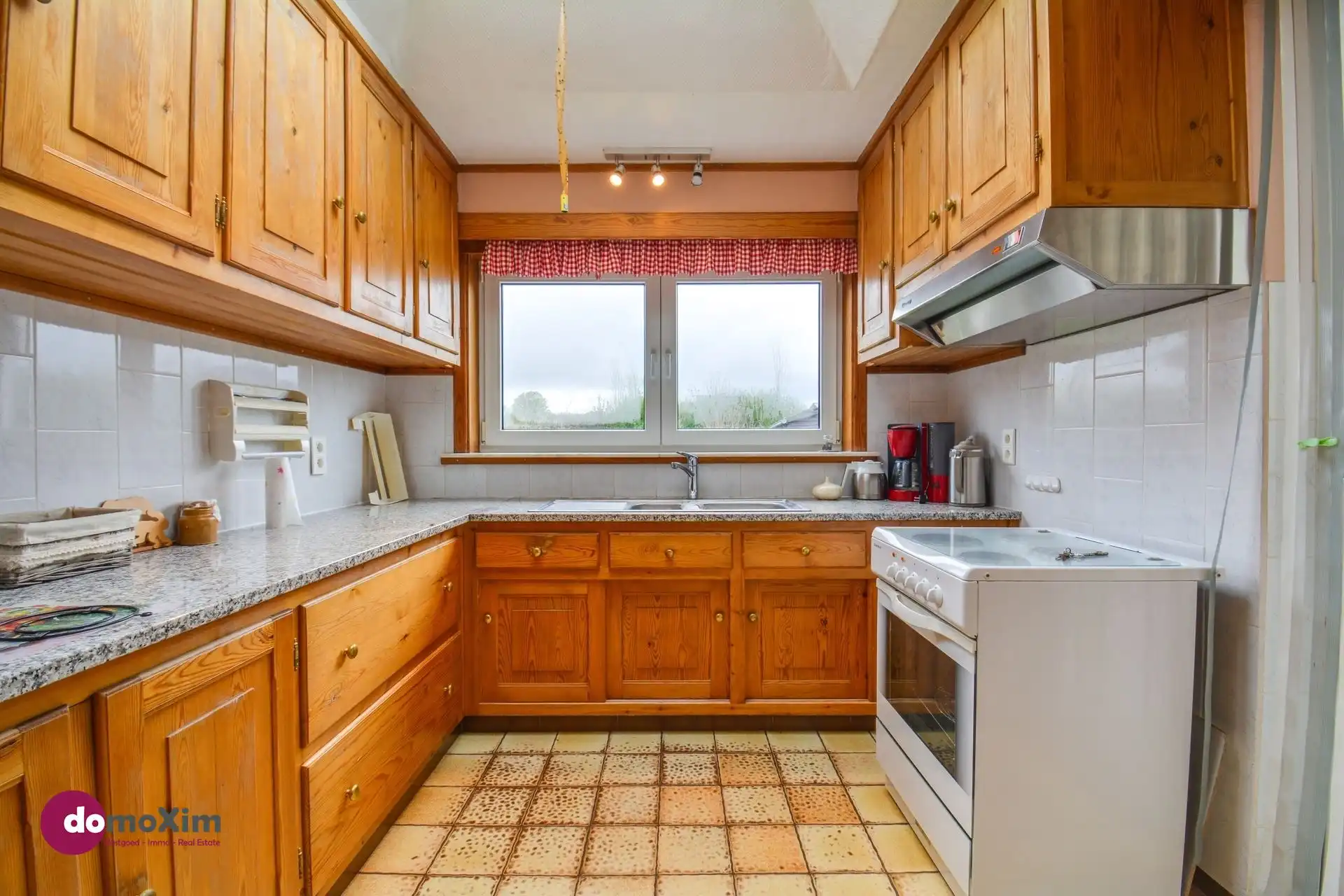 Halfopen bebouwing met 4 slaapkamers & veel potentieel in Erps-Kwerps foto 9