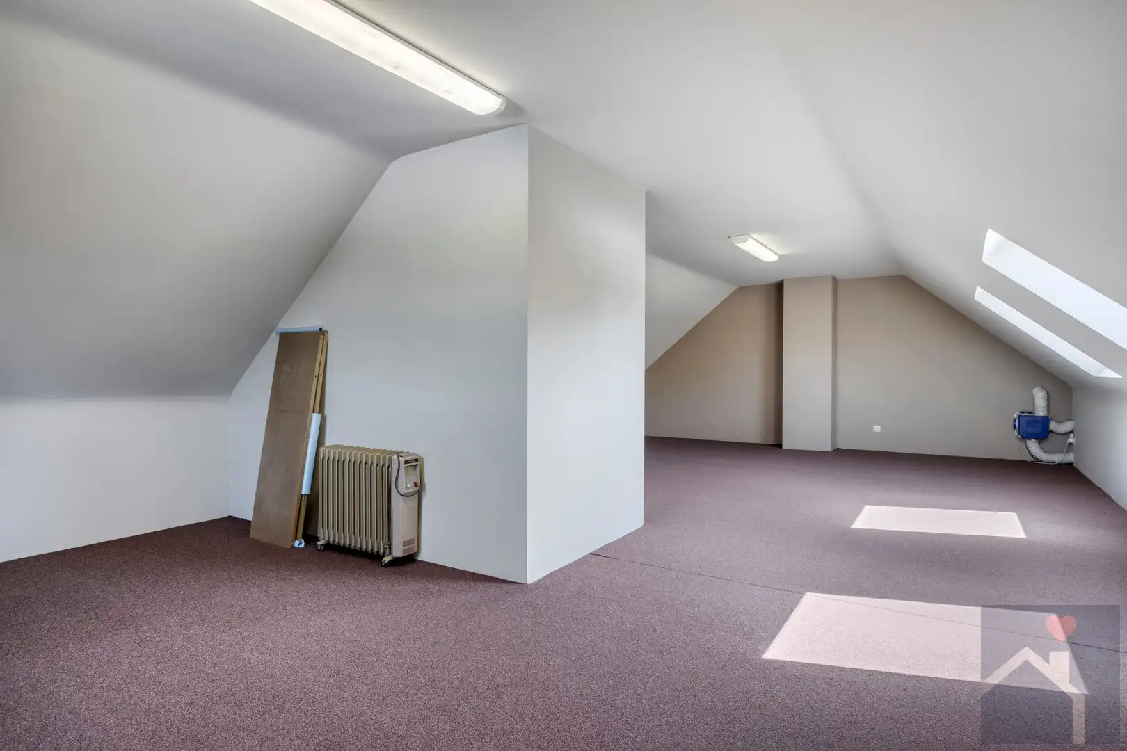 🐴 WONEN MET JE PAARDEN AAN HUIS? DIT IS ER ÉÉN OM TE BEKIJKEN! 🏡 foto 30