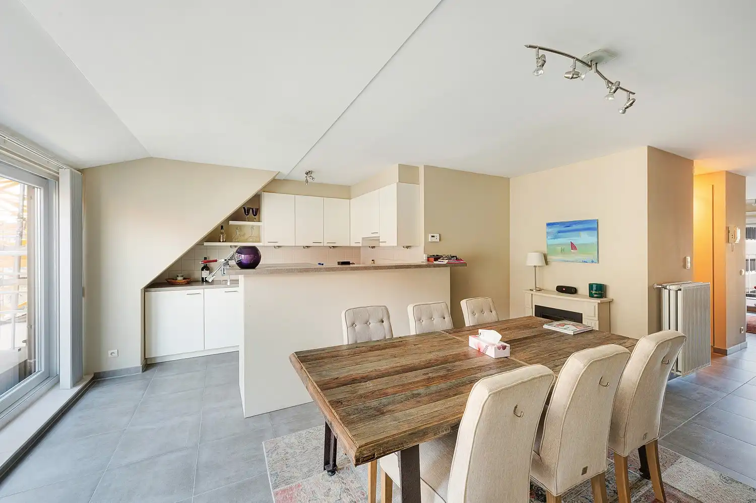 Zonnige duplex met 2 terrassen en zijdelings zeezicht foto 5