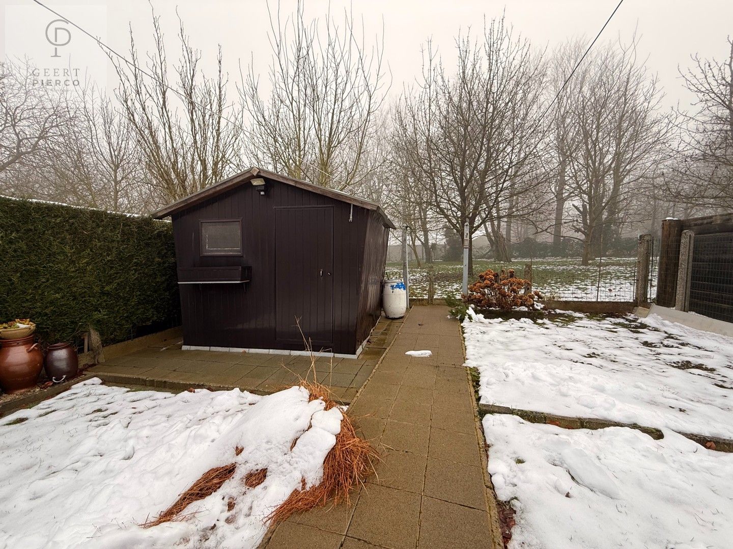 Gezellige rijwoning foto 34