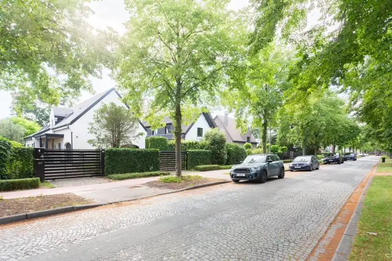 Luxueuze villa, toplocatie,Z-tuin, zwembad, veel privacy!!! foto 34