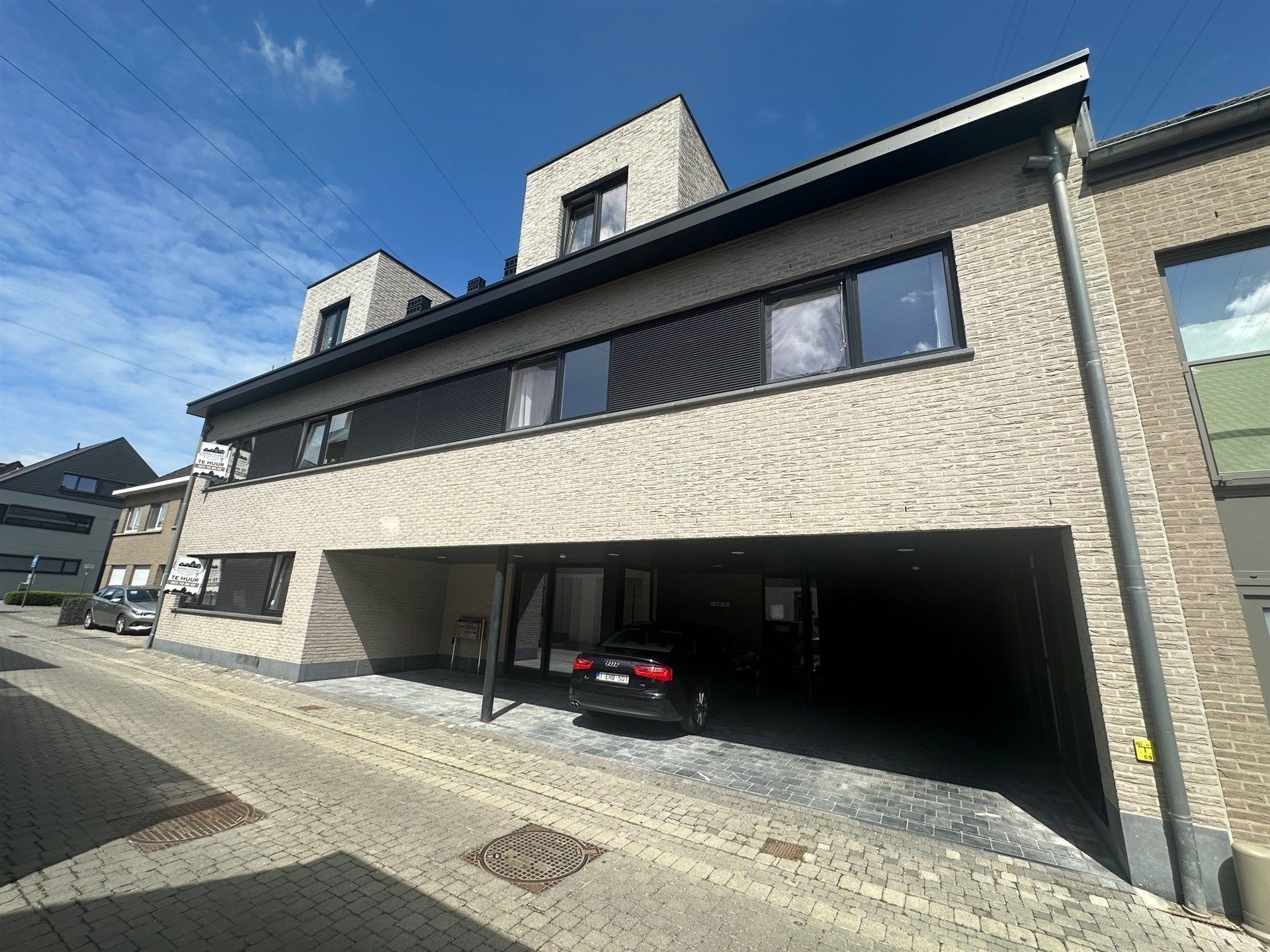 Prachtig en ruim appartement met 2 slaapkamers nabij het centrum van Erembodegem foto 13