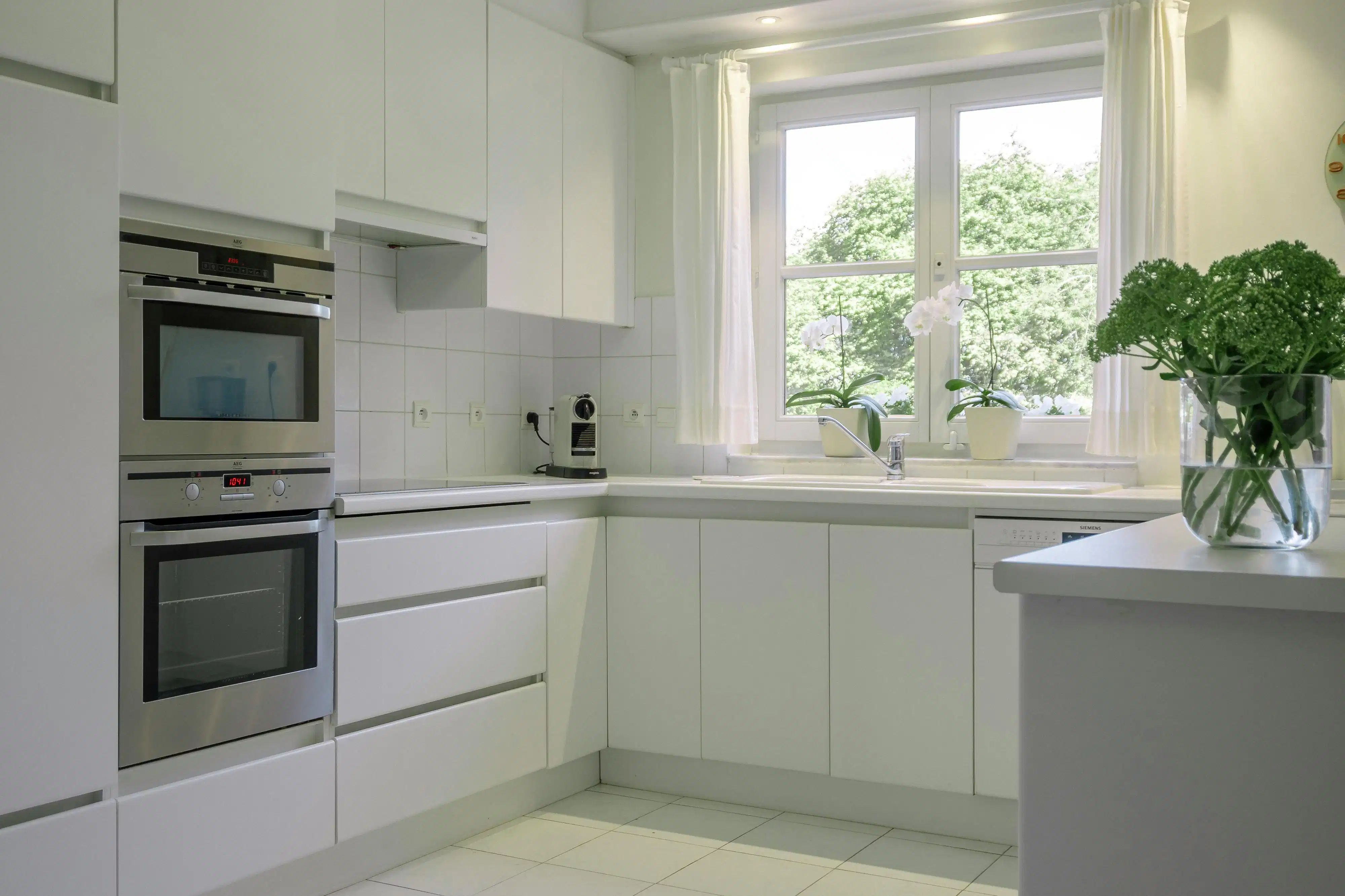 Exclusieve villa op een idyllisch perceel van 8.553m² te Deinze foto 9