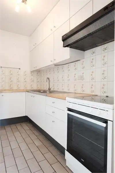 Centraal gelegen gelijkvloers 2-slaapkamerappartement — ideaal als starter of opbrengsteigendom foto 8