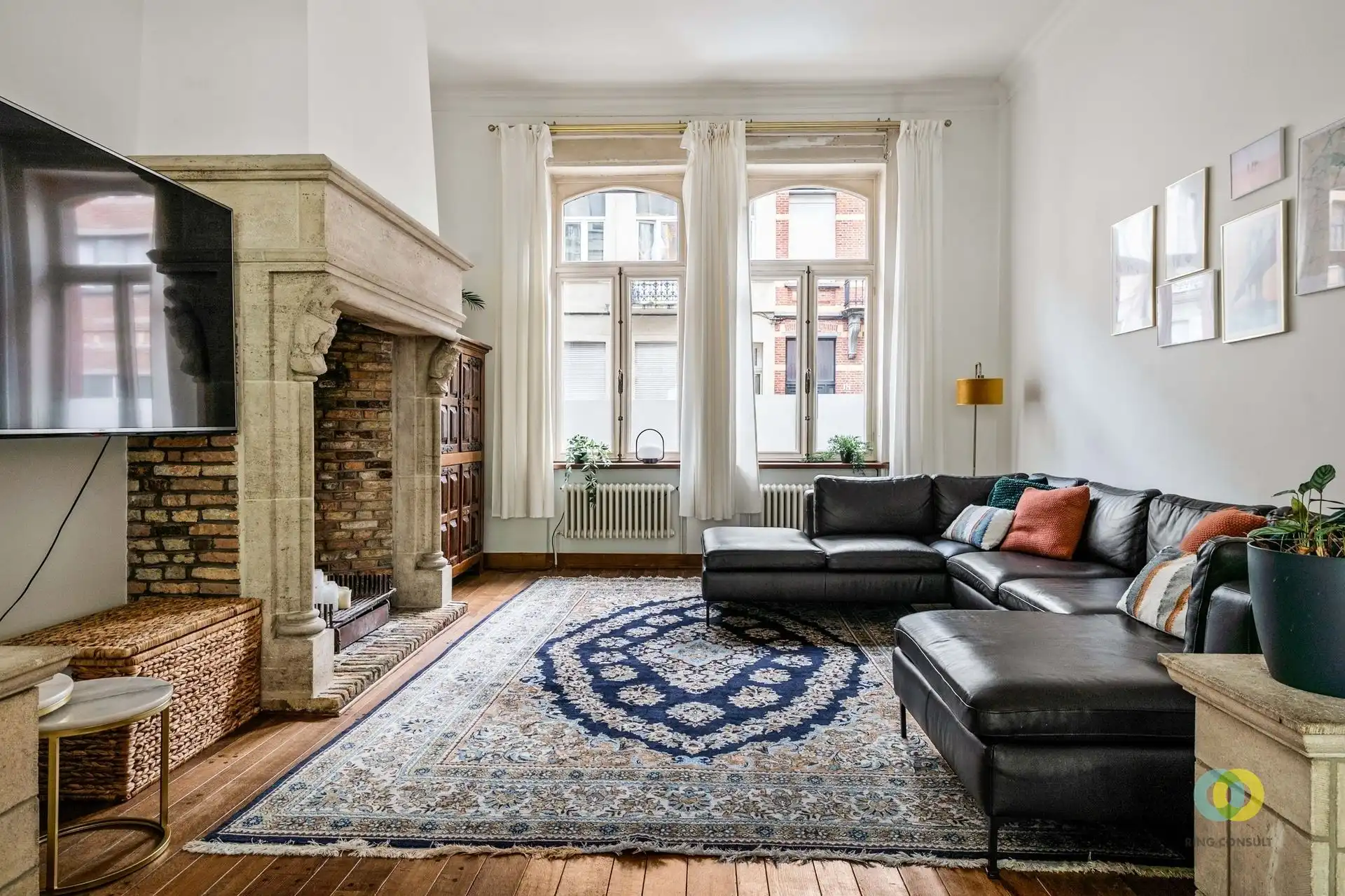 Uitzonderlijk neogotisch herenhuis foto 6