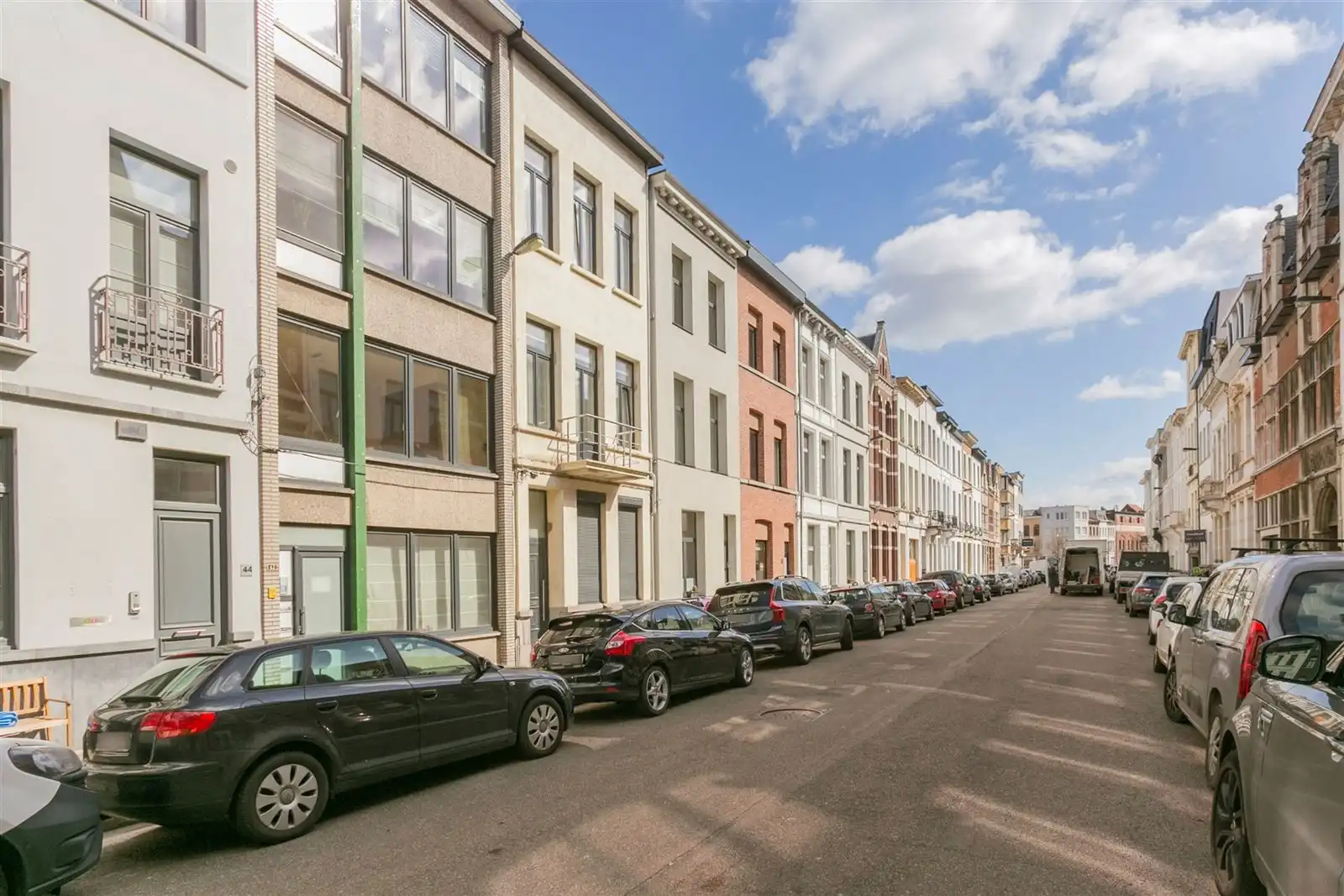 1 slaapkamer appartement op A- locatie. foto 2