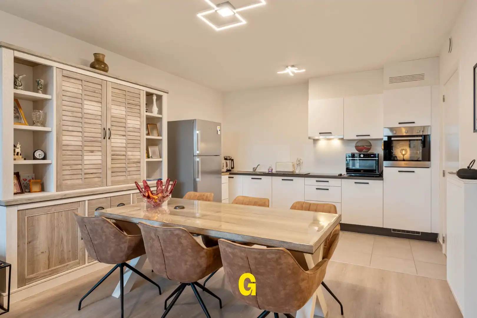 Instapklaar energiezuinig gelijkvloers appartement met terras, standplaats en berging nabij het centrum van Tongeren foto 11