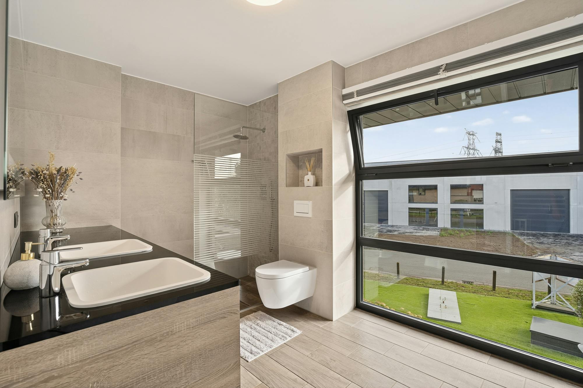 Luxe villa met exclusieve tuin en magazijn in KMO-zone foto 15