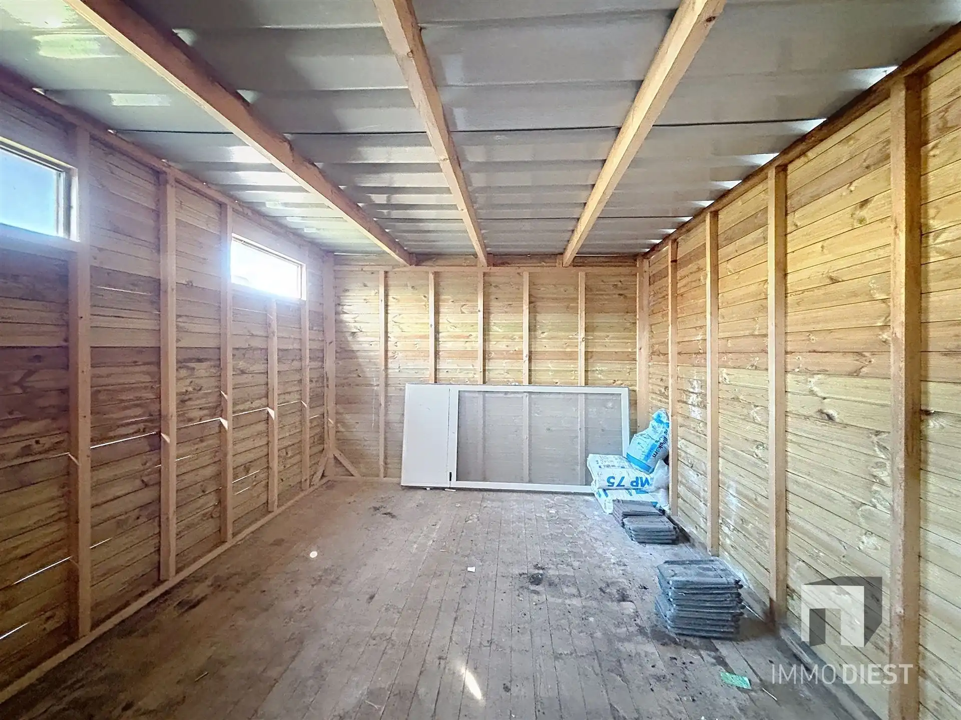 Op te frissen, halfopen bebouwing in het rustige Averbode. foto 30