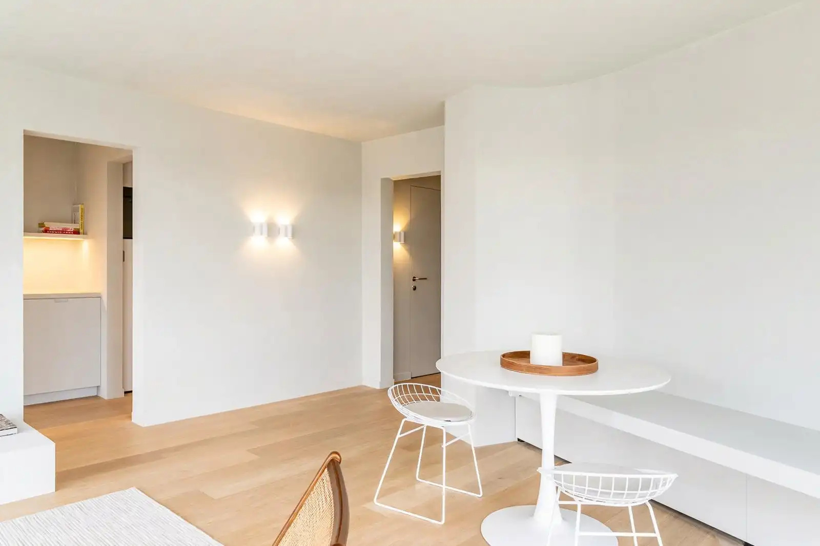 Stijlvol gerenoveerd appartement met zijdelings zeezicht te Koksijde! foto 6