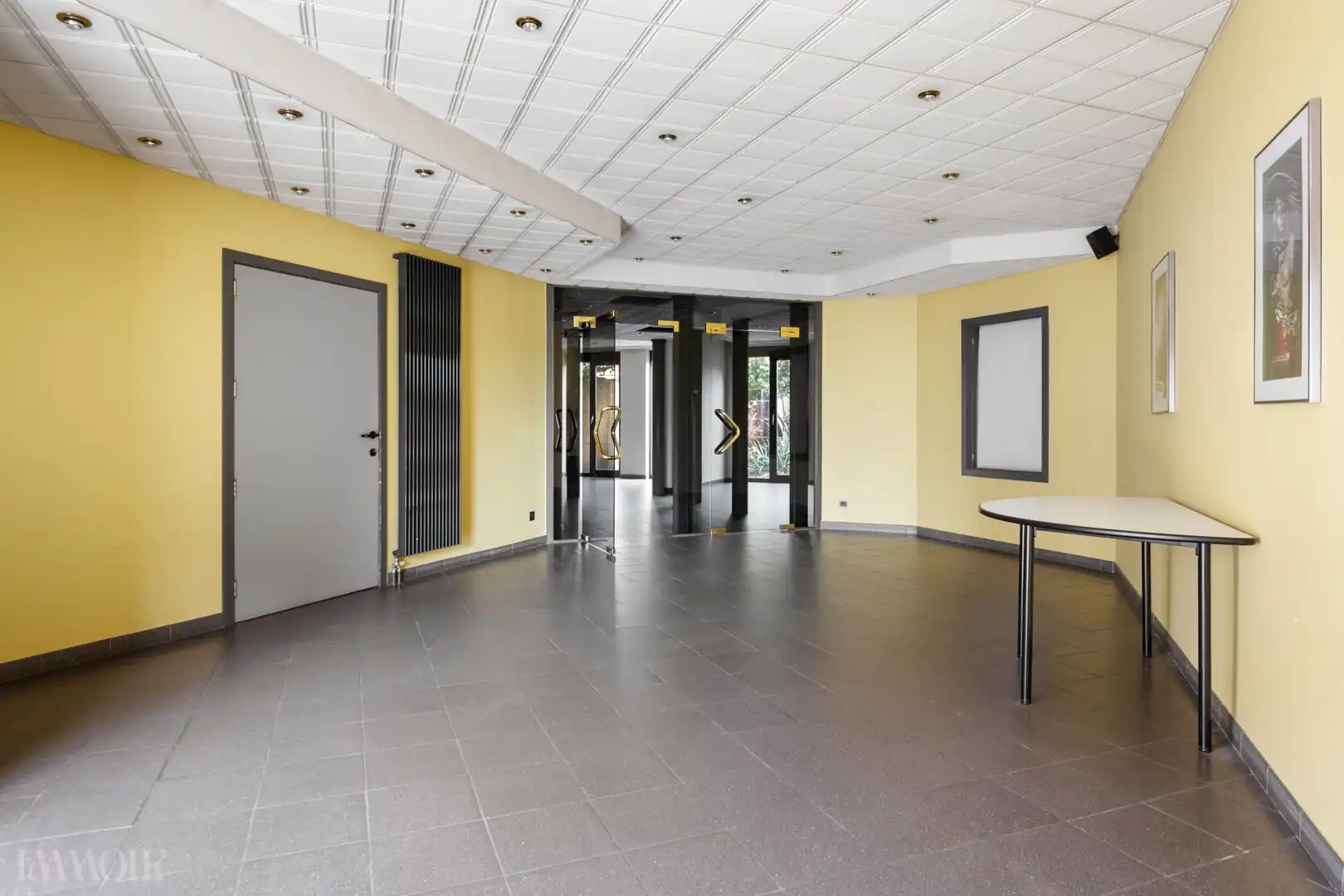 Handelspand met tal van mogelijkheden in Merksem. foto 2