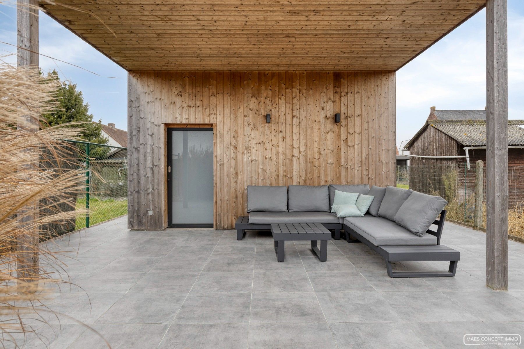 Instapklare halfopen woning in Waregem met bijgebouw en weids zicht foto 25