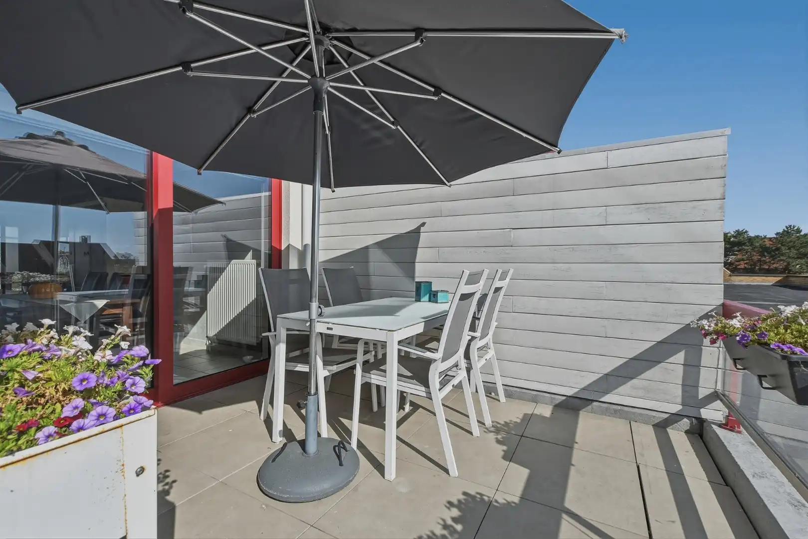 Ruim triplexappartement met 2 slaapkamers - vlakbij de jachthaven van Blankenberge!  foto 10
