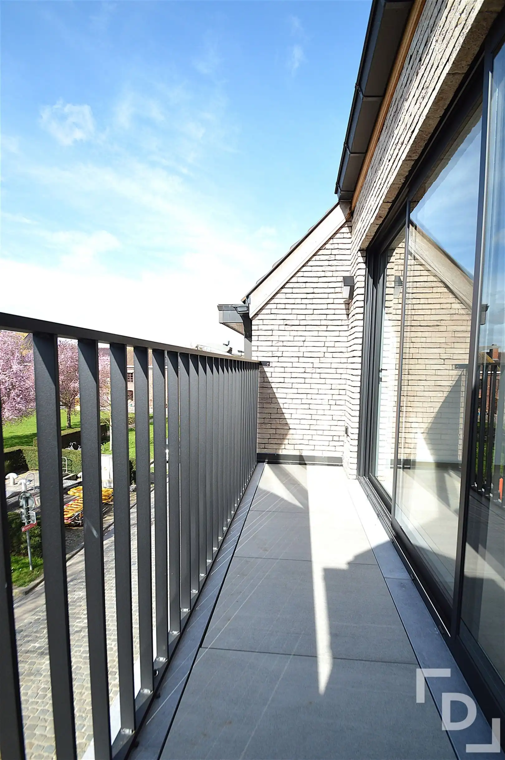 Modern en energiezuinige nieuwbouwwoning te huur in centrum Ieper. foto 15