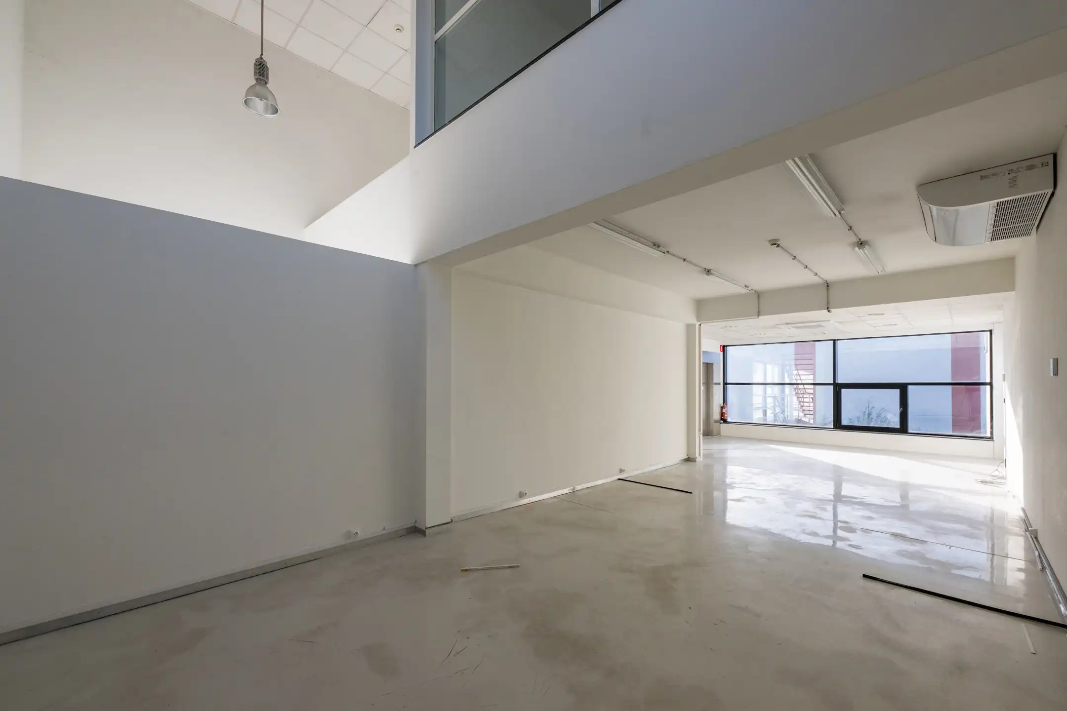 Kantoor te huur foto 16