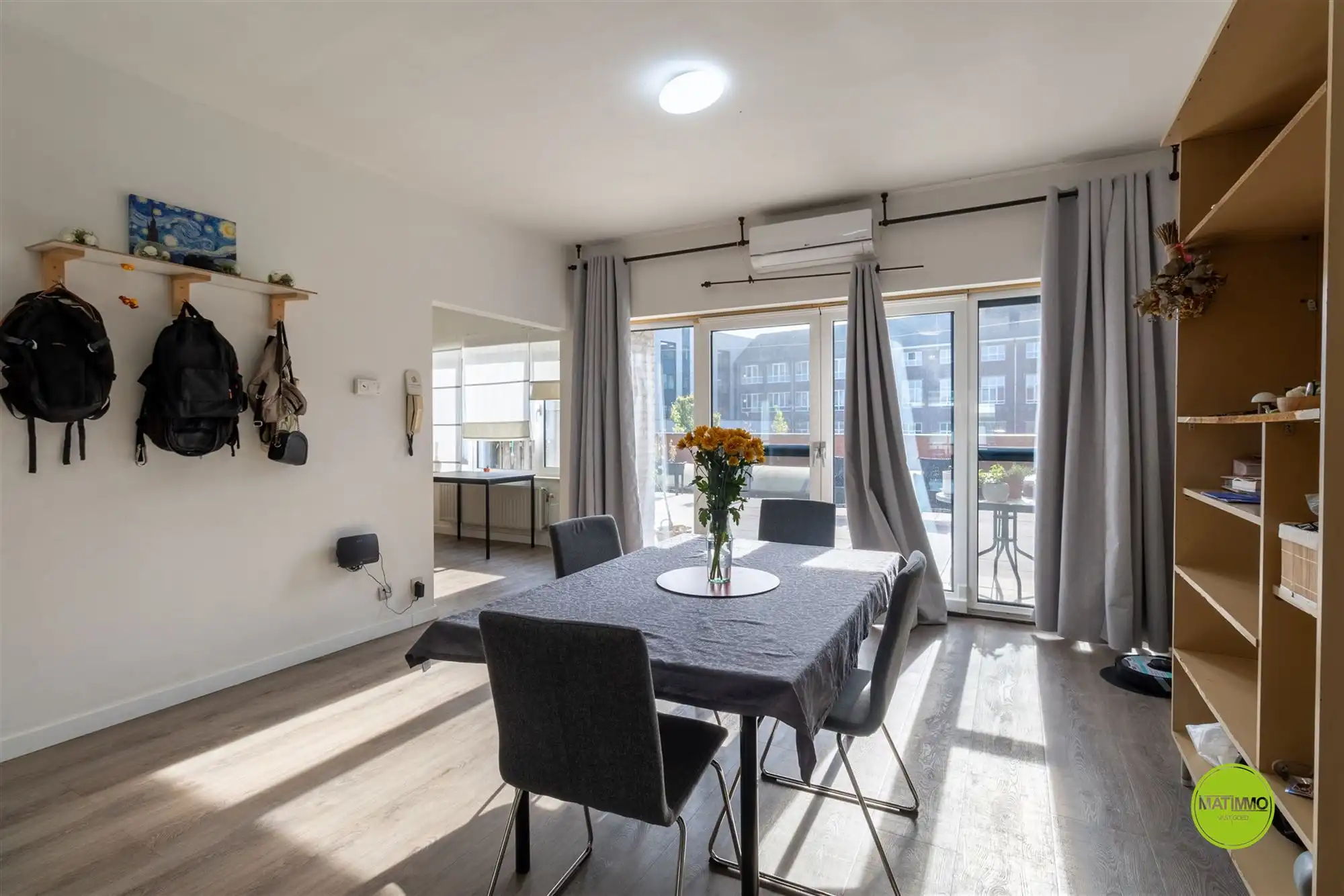 Ruim en energiezuinig wonen in het centrum van Pelt! foto 6