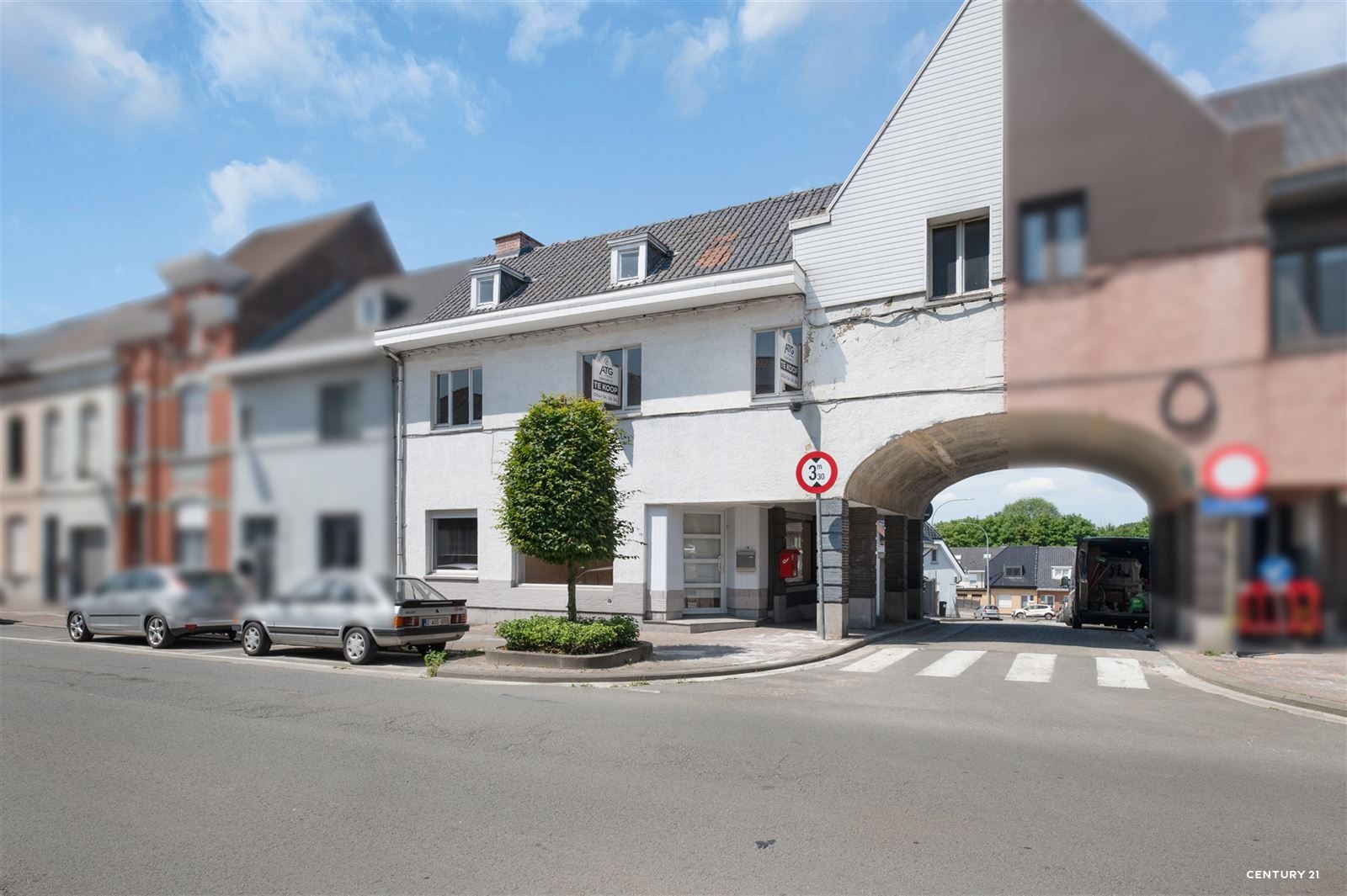 3 gevelwoning met garage en terras op 1are48 foto 2
