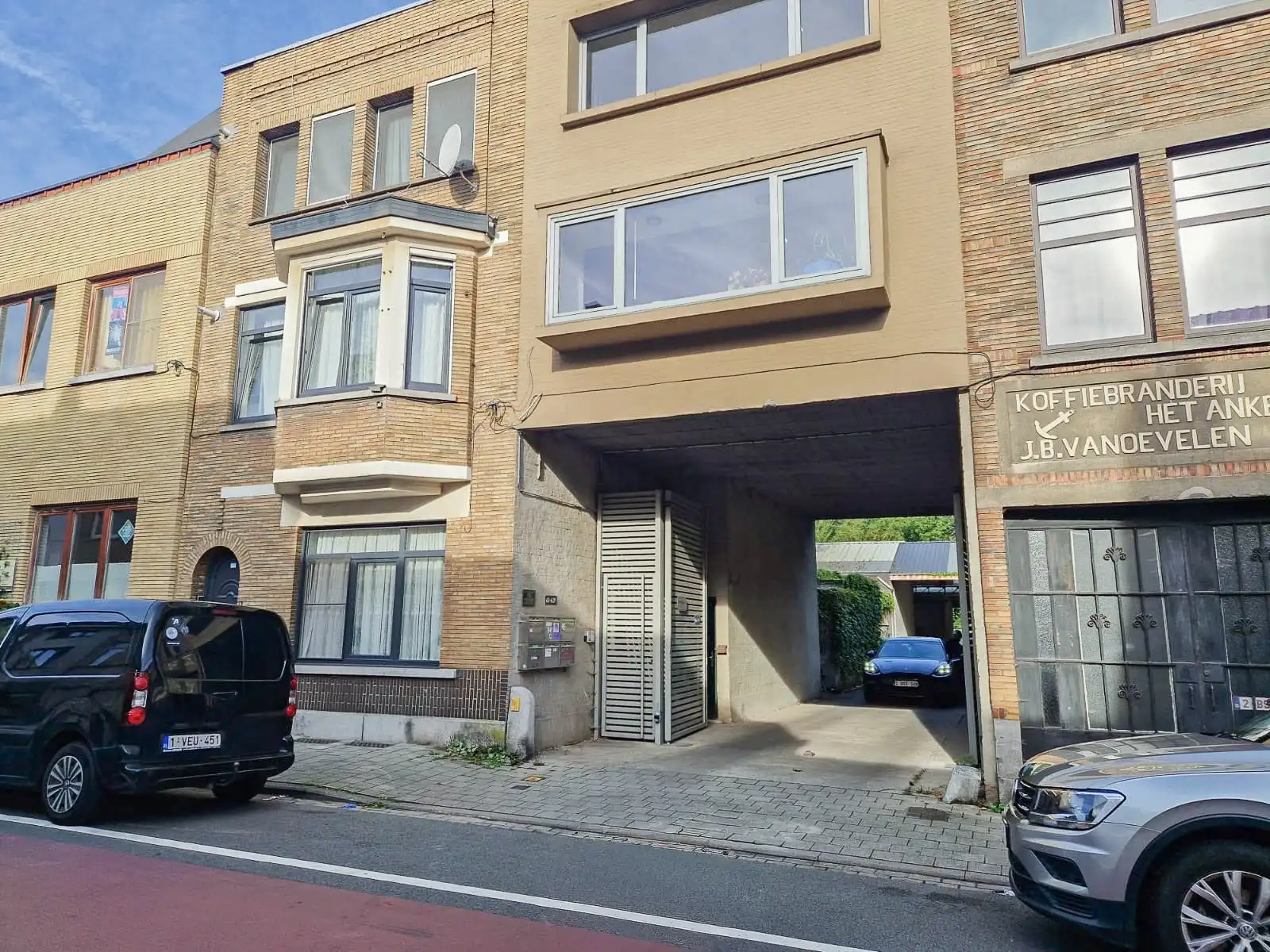 Industrieel-magazijn-logistiek te huur Halve Maanstraat 62 - 9040 Sint-Amandsberg