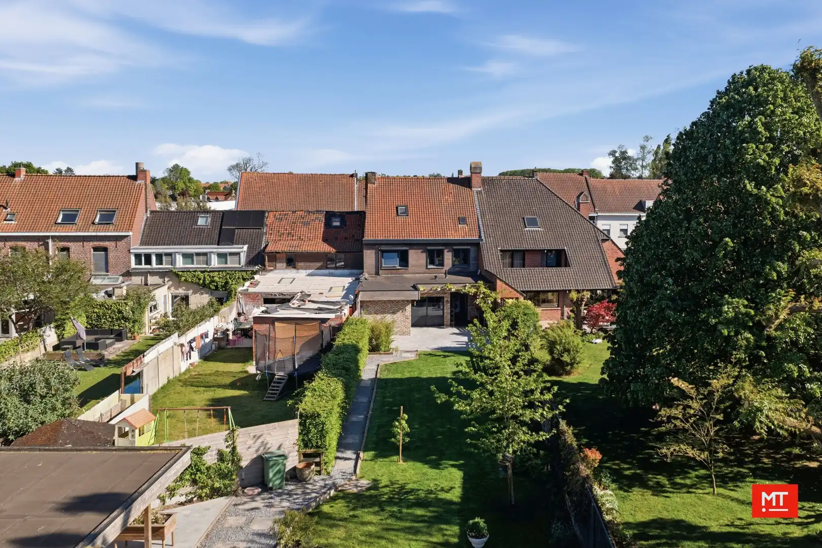Verrassend ruime woning met prachtige tuin, vlakbij het centrum van Lauwe foto 31
