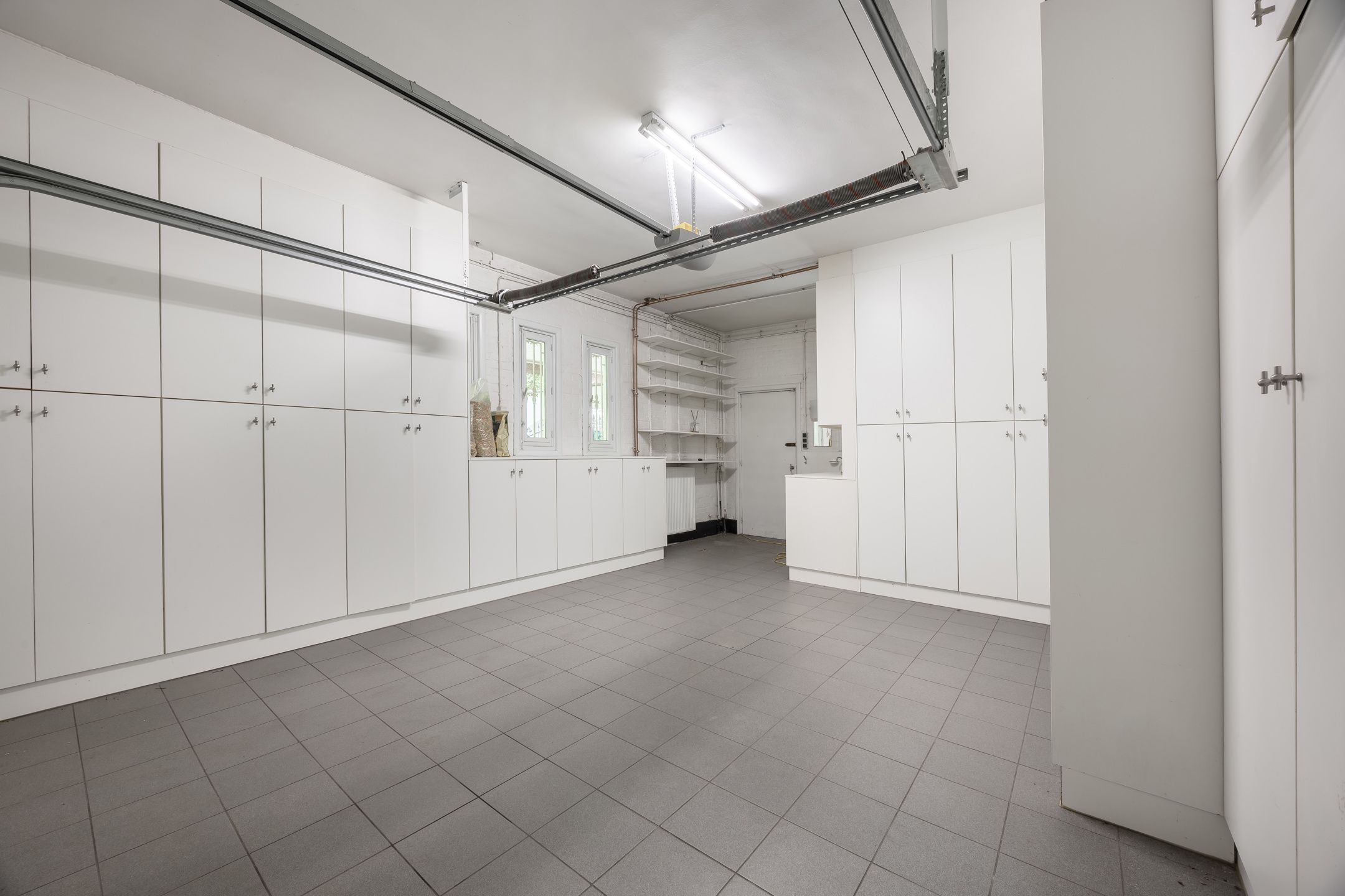 Instapklare villa op een riant perceel van 3.750 m² foto 37