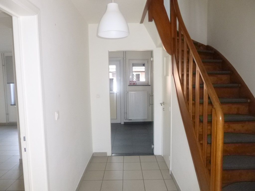 Gezellige gerenoveerde rijwoning. foto 2