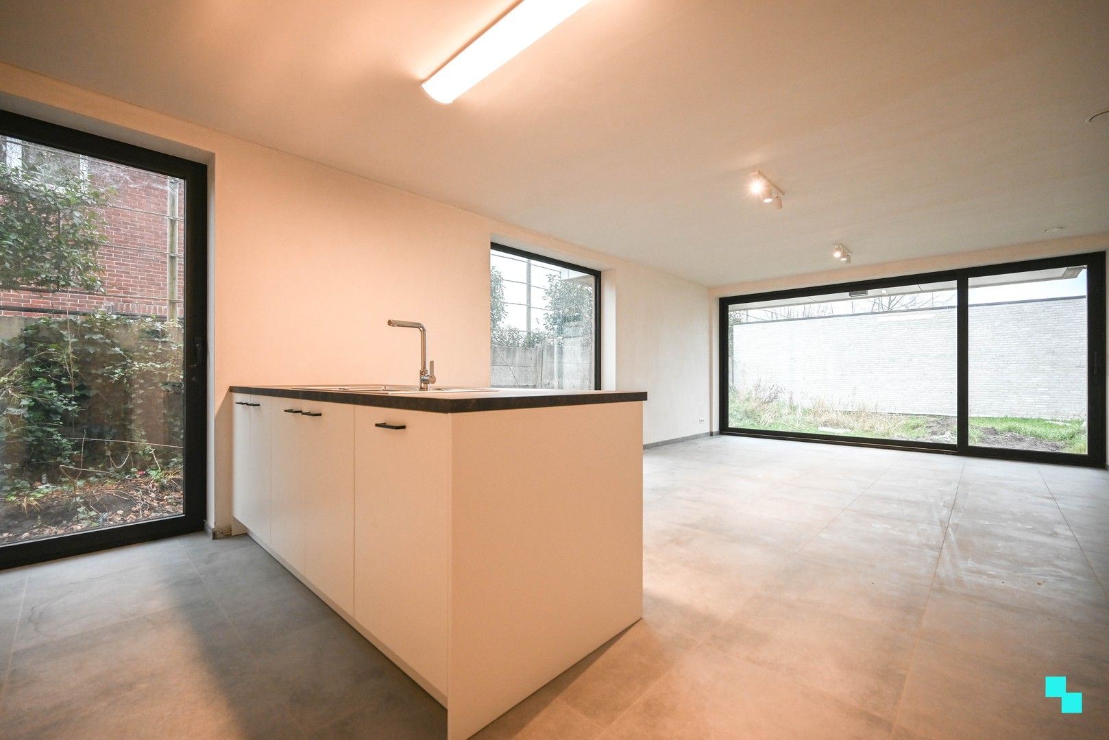 Gelijkvloers nieuwbouwappartement in Waregem foto 2