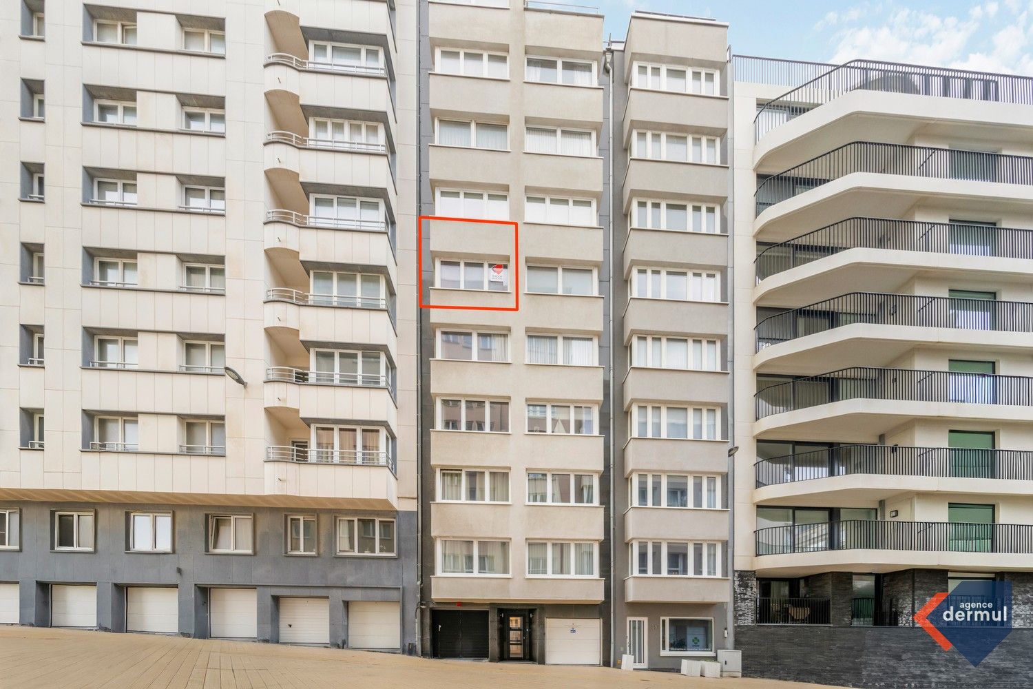 RESIDENTIE AUTEUIL foto {{pictureIndex}}