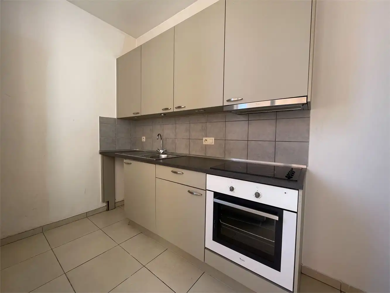Aangename gezinswoning met 3 slaapkamers en buitenruimte foto 4