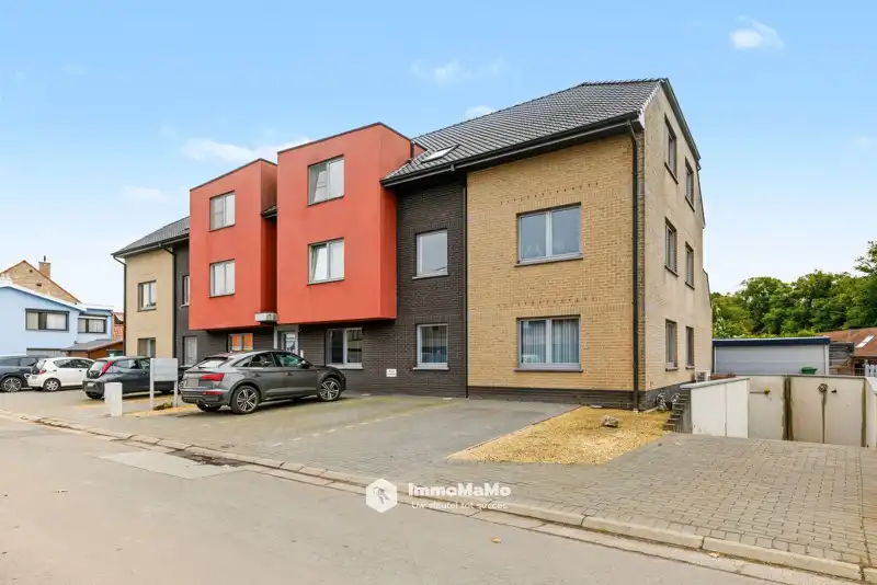 RUIM DAKAPPARTEMENT MET 3 GARAGES EN ZALIG DAKTERRAS TE KOOP foto 19