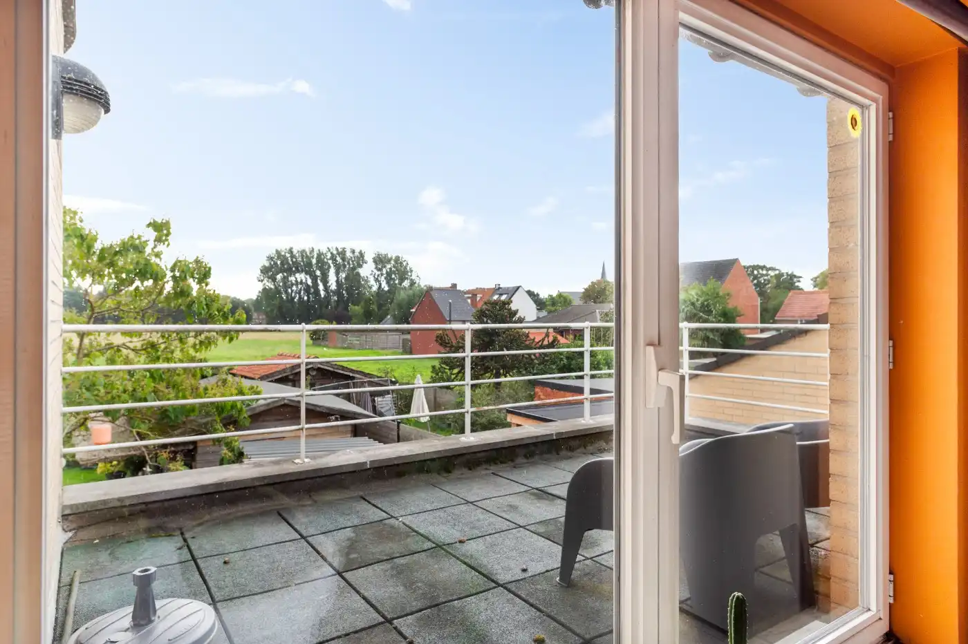Ruime, instapklare woning met 3 à 4 slpk., garage en tuin - momenteel ingericht als 2 aparte woonunits foto 21