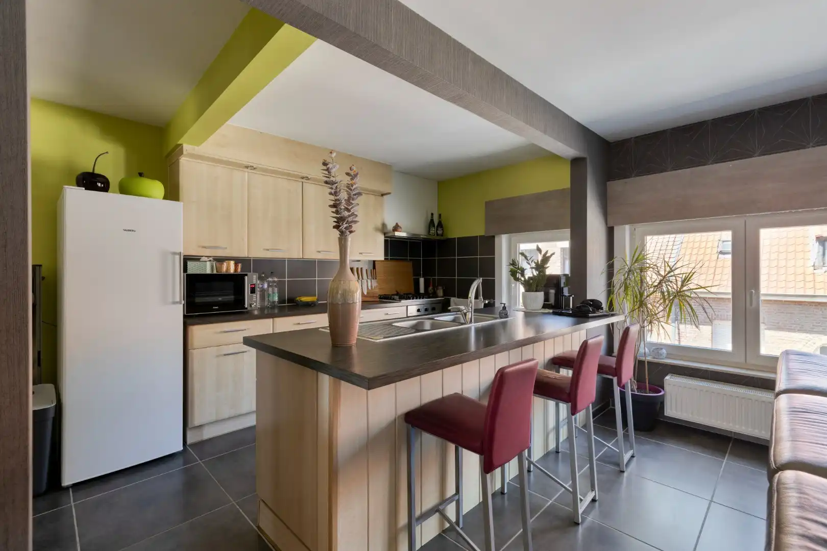 Ruime instapklare woning met multifunctionele ruimte en topligging foto 3