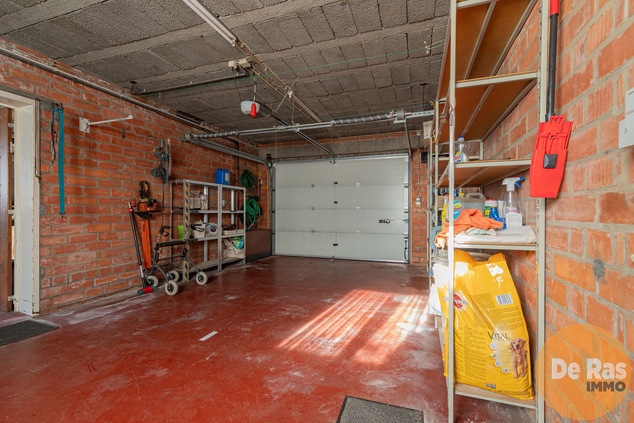 LOKEREN - Open bebouwing met bijgebouw/werkplaats van 90 m² foto 9