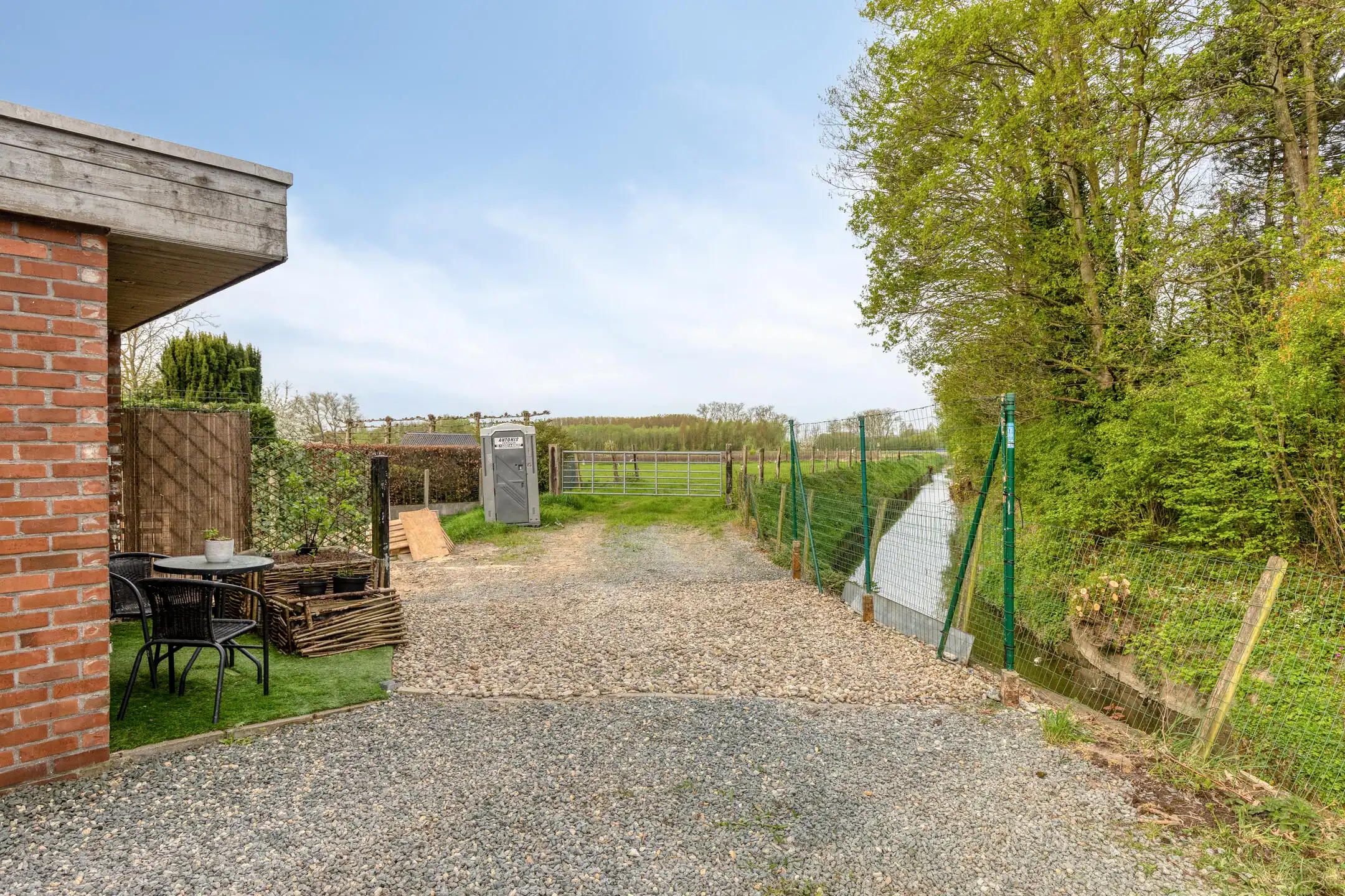 Gezellige woning met 3 slaapkamers en garage foto 18