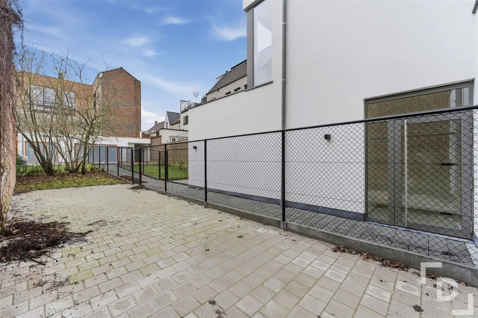 Instapklare nieuwbouwappartement te koop op toplocatie in centrum Ieper. foto 60