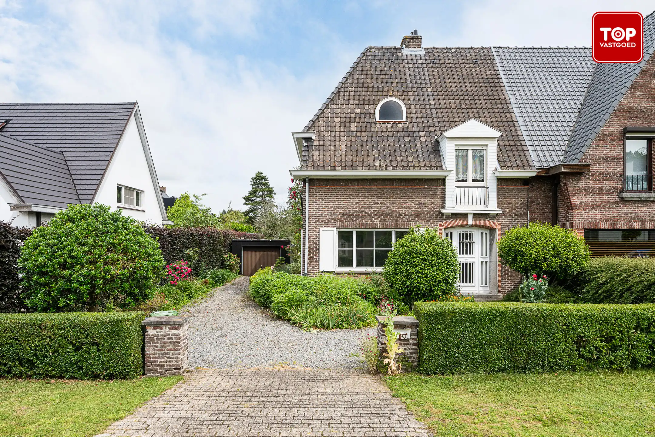 Karaktervolle renovatiewoning op toplocatie in Kolegem.  foto 2