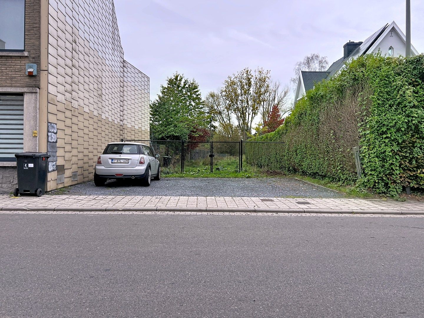 ()=>{if(producerUpdateValueVersion(node),producerAccessed(node),node.value===ERRORED)throw node.error;return node.value} Jozef De Blockstraat 18 - - 2830 Willebroek