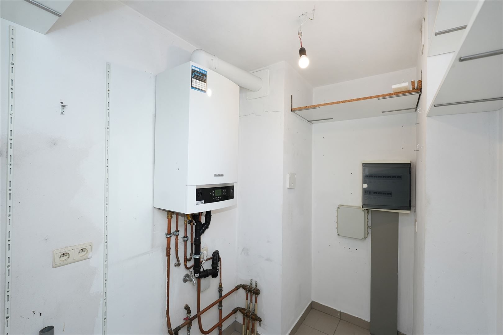 Centraal gelegen appartement met 2 slpks. foto 7