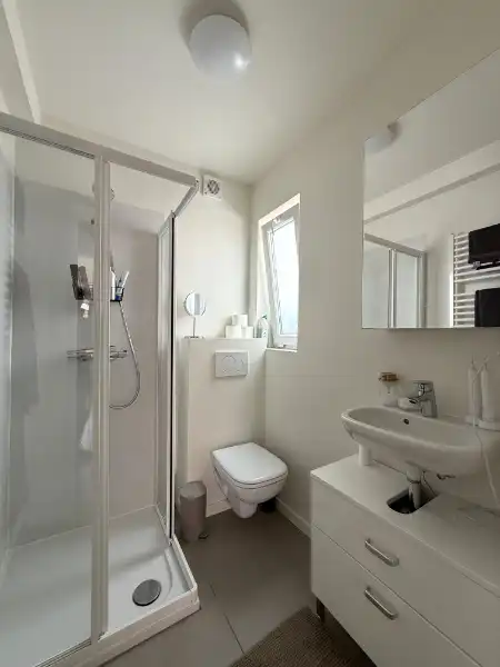 Leuk gerenoveerd hoekappartement met terras nabij Patershol & Dok Noord foto 13