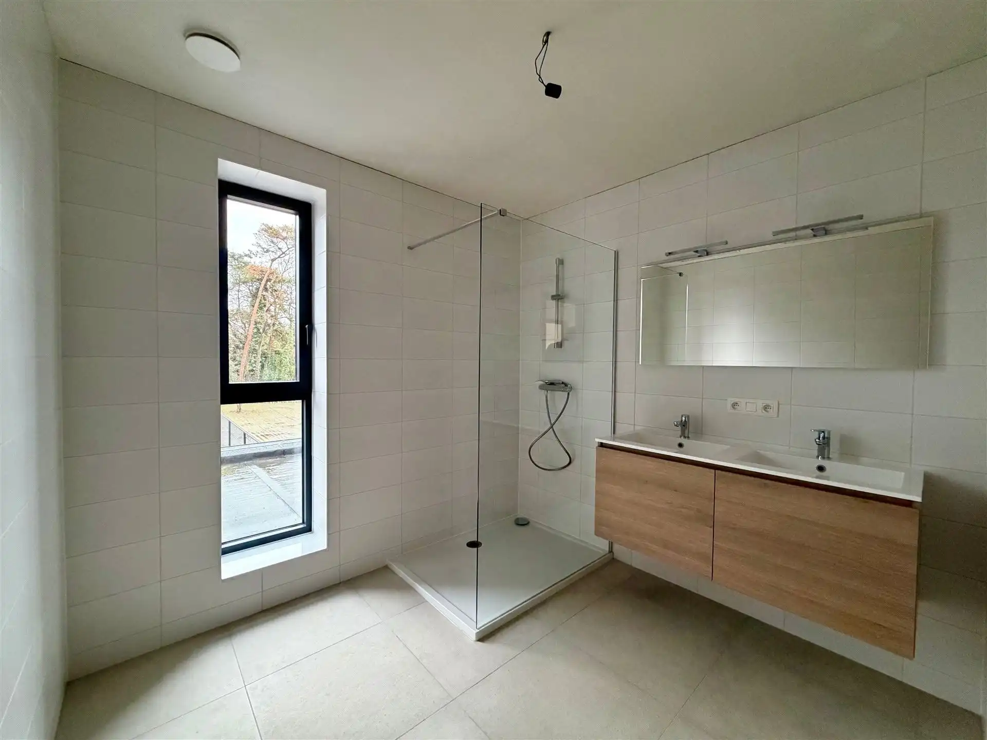 Nieuwbouwwoning - instapklaar, energiezuinig, prachtige ligging en 3 slaapkamers foto 19