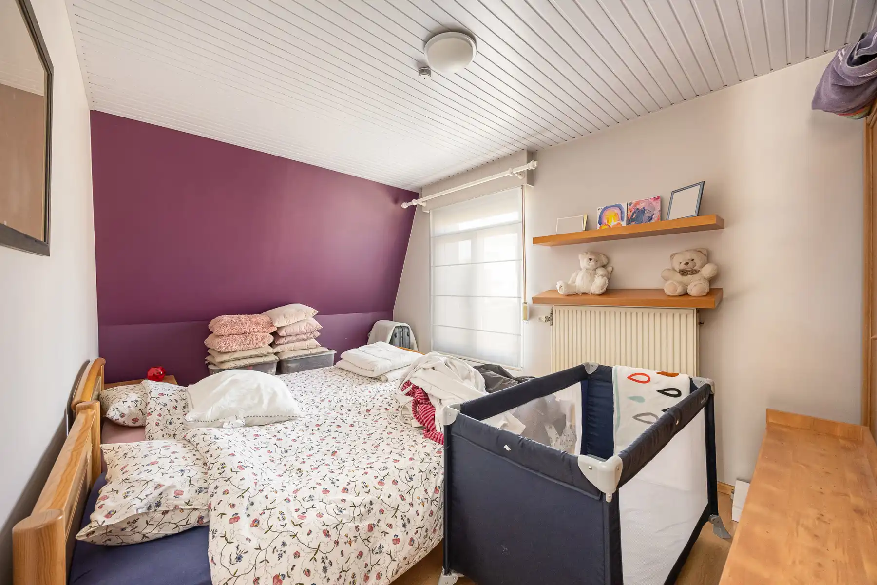 Ruime gezinswoning met rustige tuin en 4 slaapkamers. foto 22