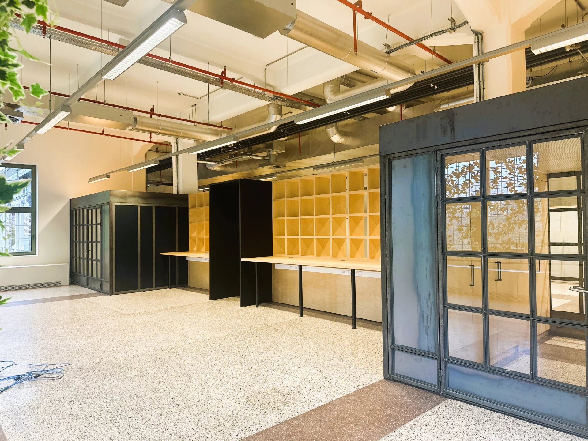 Unieke werkruimte in Thor Park Genk – 390m² multifunctionele klasse foto 19