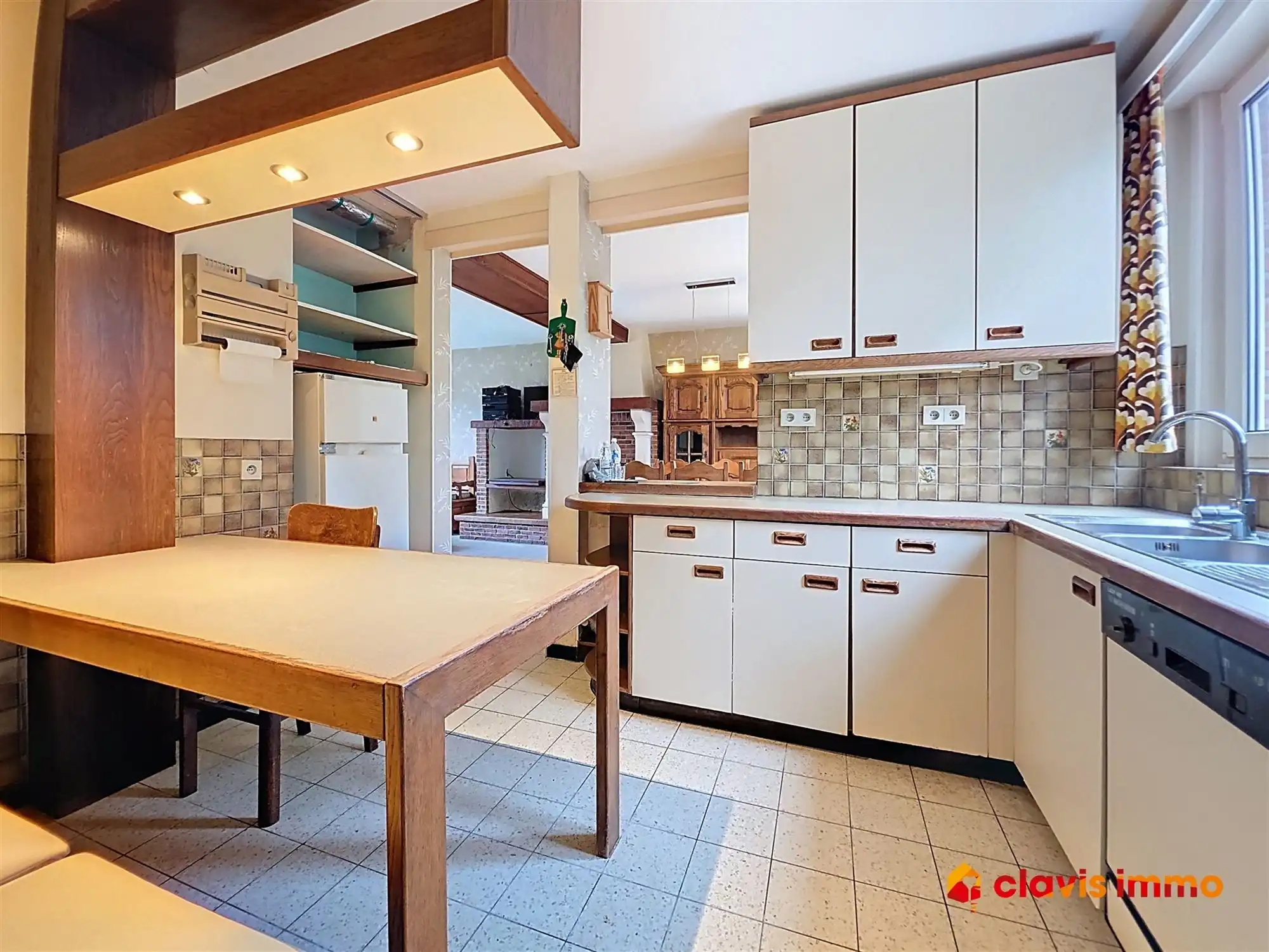 Halfopen-bebouwing in een rustige buurt foto 7